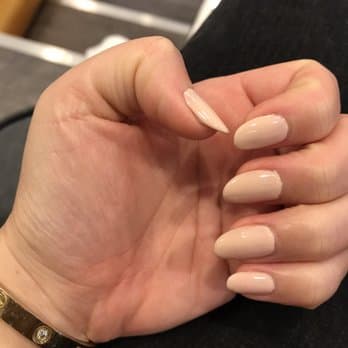 Belle L. nail photo 2